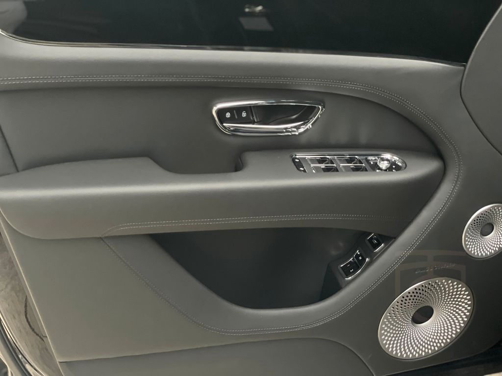 Bentley Bentayga 4.0 V8