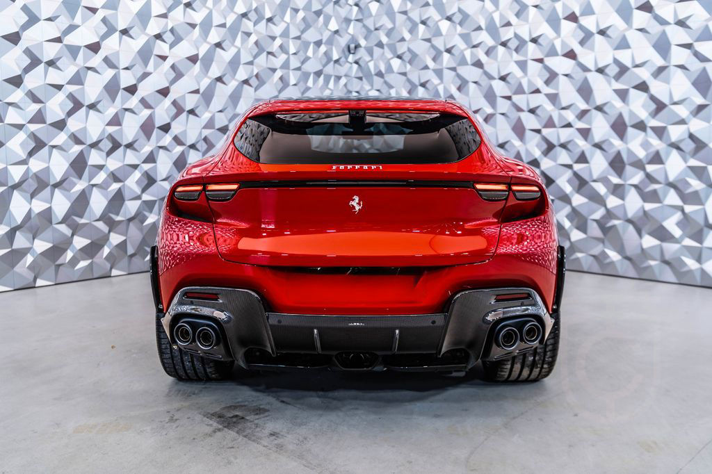 Ferrari Purosangue Carbon *LIFT*PANO