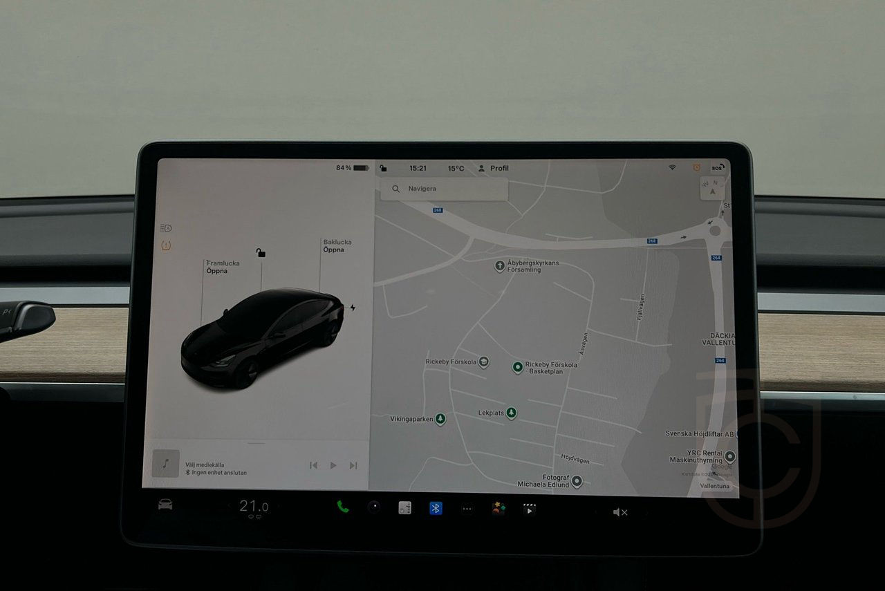 Tesla Model 3 Long Range AWD