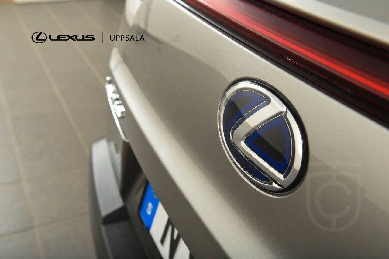 Lexus UX 300e Premium