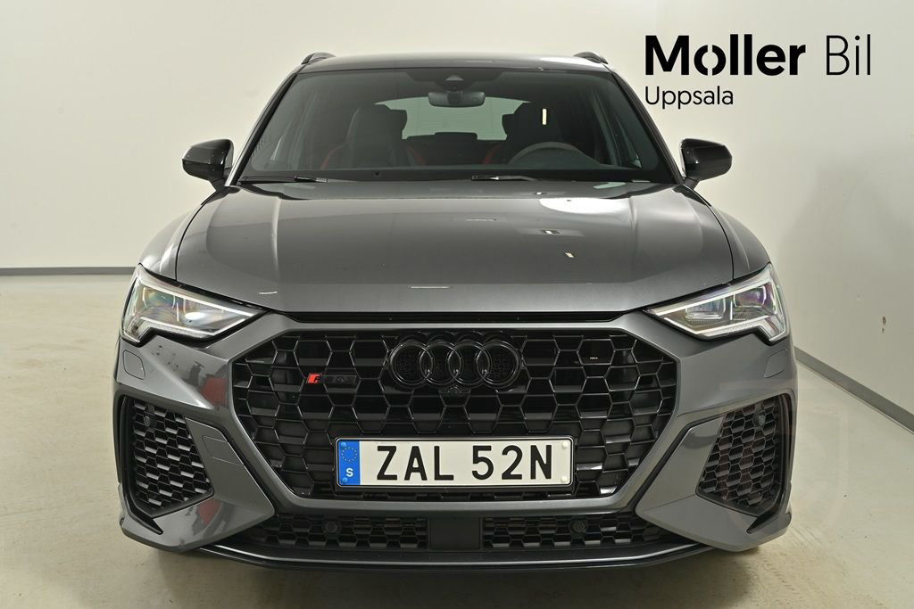 Audi RSQ3