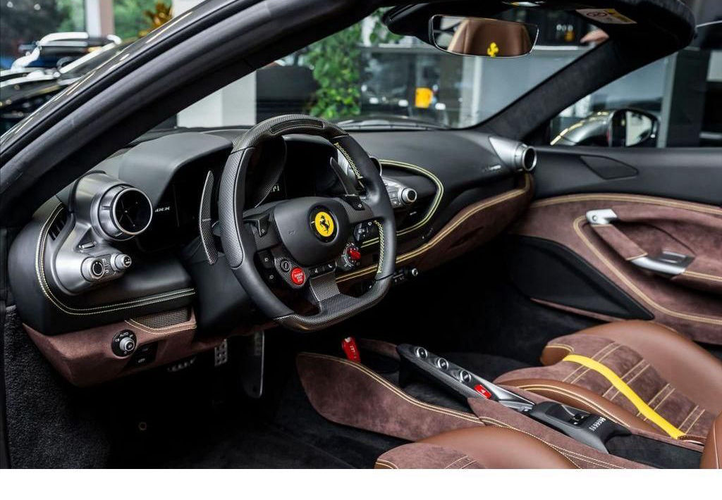 Ferrari F8