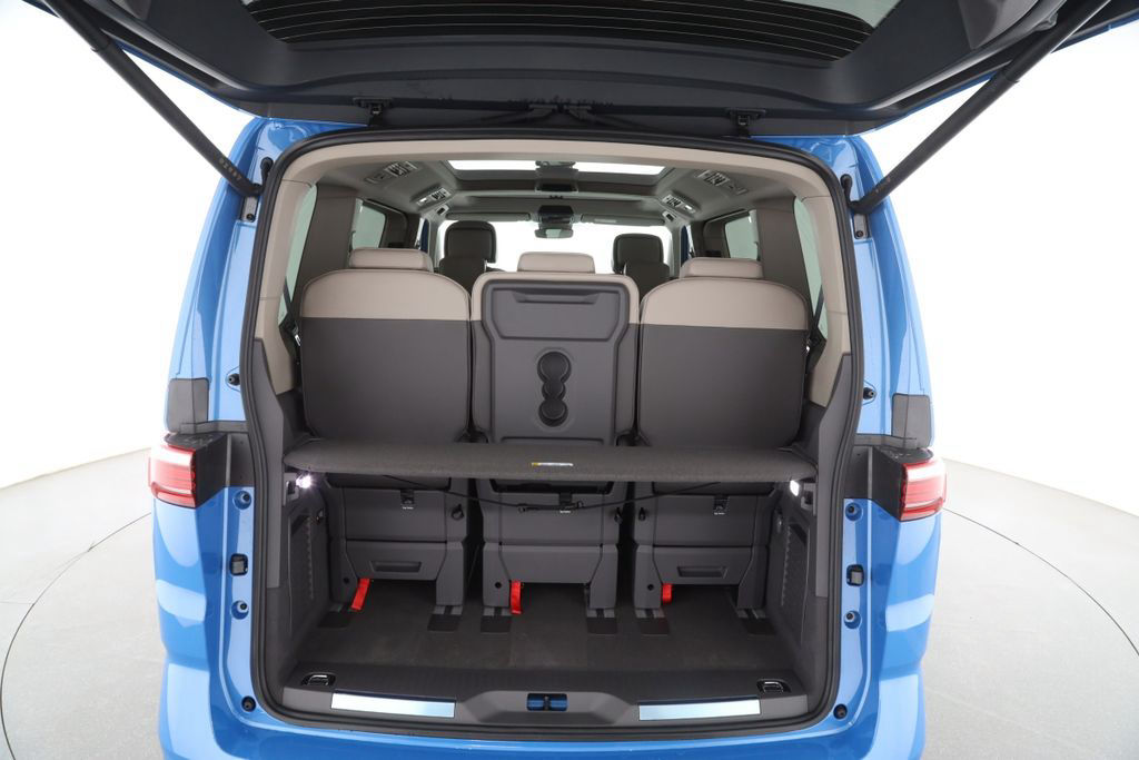 Volkswagen T7 Multivan KÜ 2.0 TDI DSG STYLE | DCC | PANO |