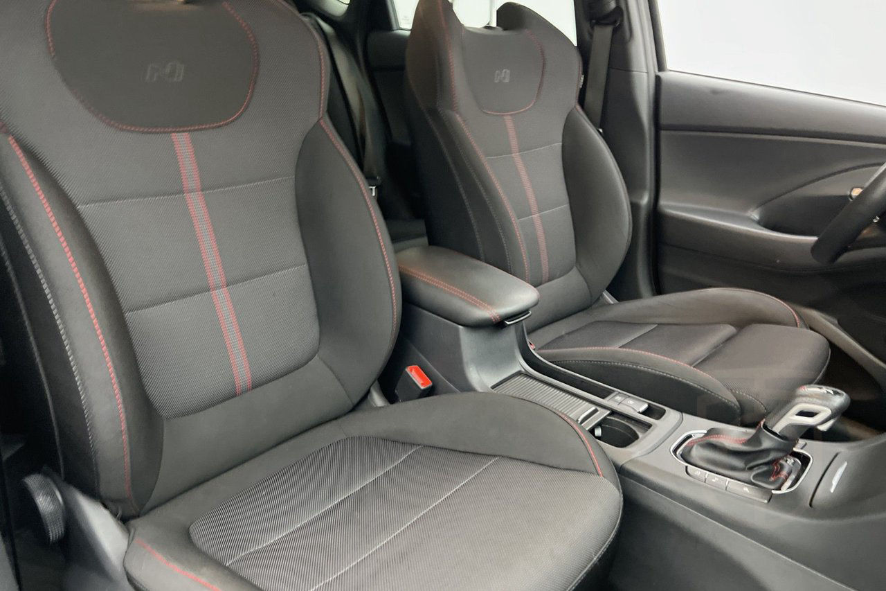 Hyundai i30 Fastback 1.5 T-GDI