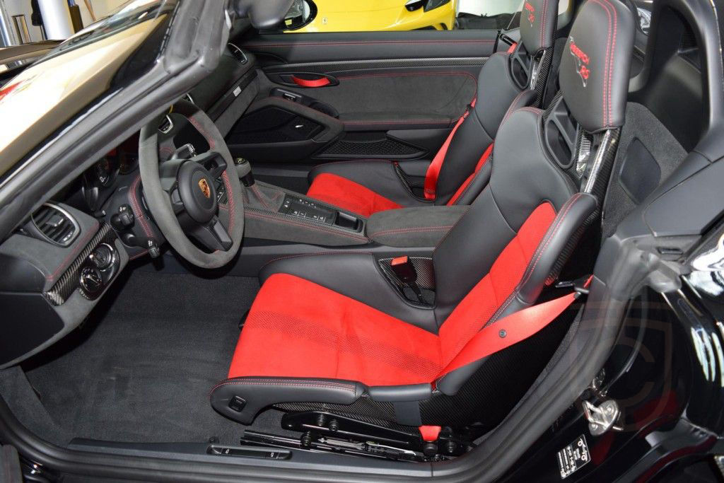 Porsche Boxster 718 Spyder RS Weissach