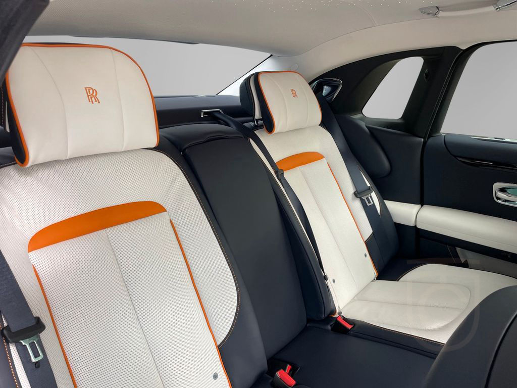 Rolls-Royce Ghost II - Bespoke/Gold SOE