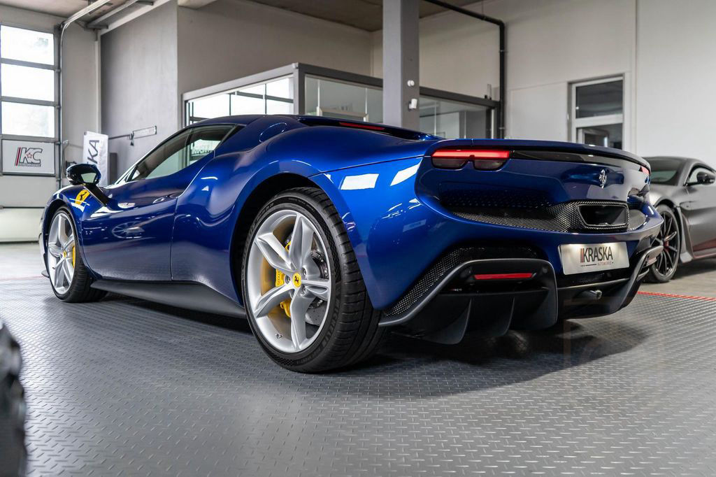 Ferrari 296 GTB Blu Elettrico AFS 360° LIFT RACING-SEATS