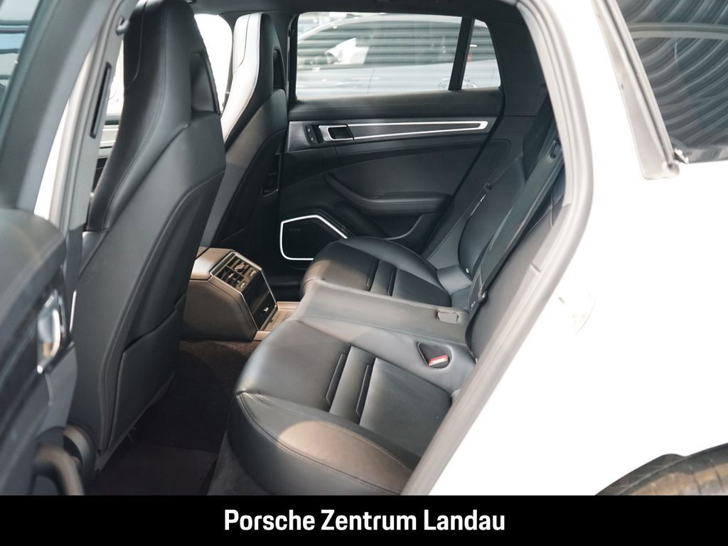 Porsche Panamera 4 E-Hybrid Sport Turismo Platinum Editi