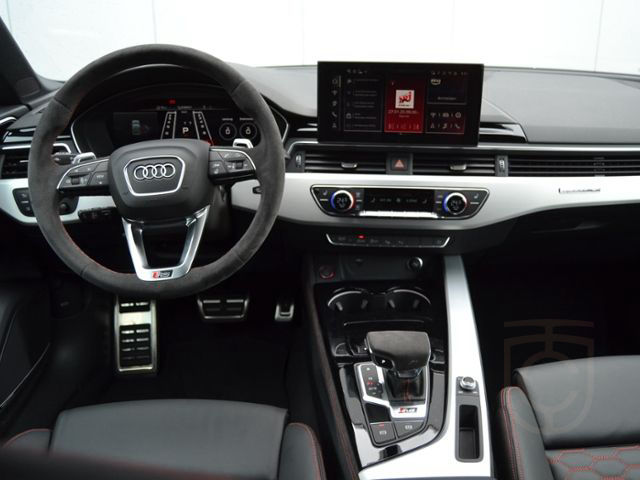 Audi RS5 Sportback 2.9 TFSI Competition-Plus DESIGN-R