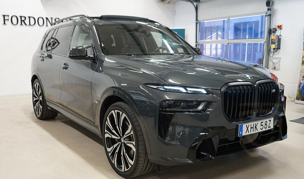 BMW X7 M60i xDrive