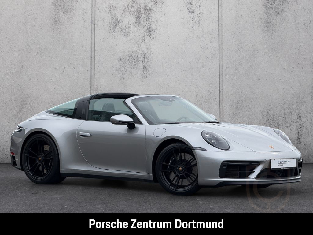 Porsche 992 911 Targa 4 GTS BOSE Sportabgasanlage LED
