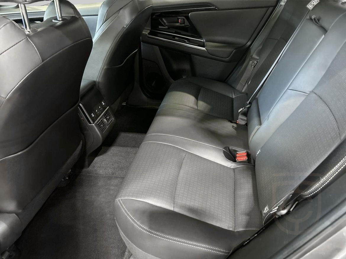 Toyota bZ4X AWD Executive Panorama