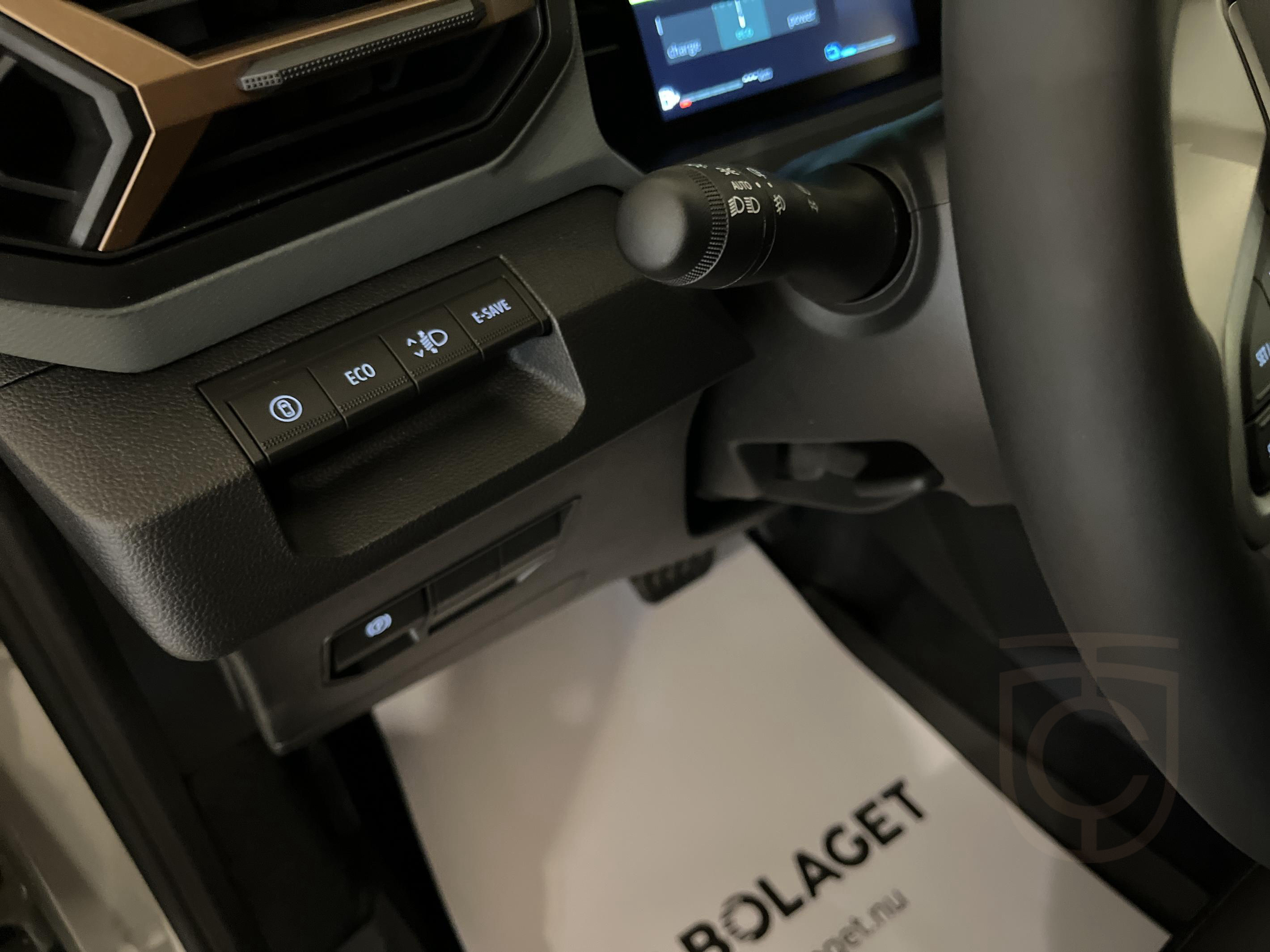 Dacia Duster HYBRID 140