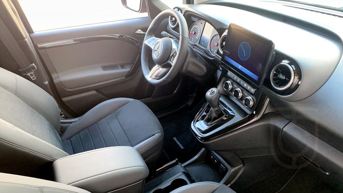 Mercedes-Benz V T-KLASS 180 L1