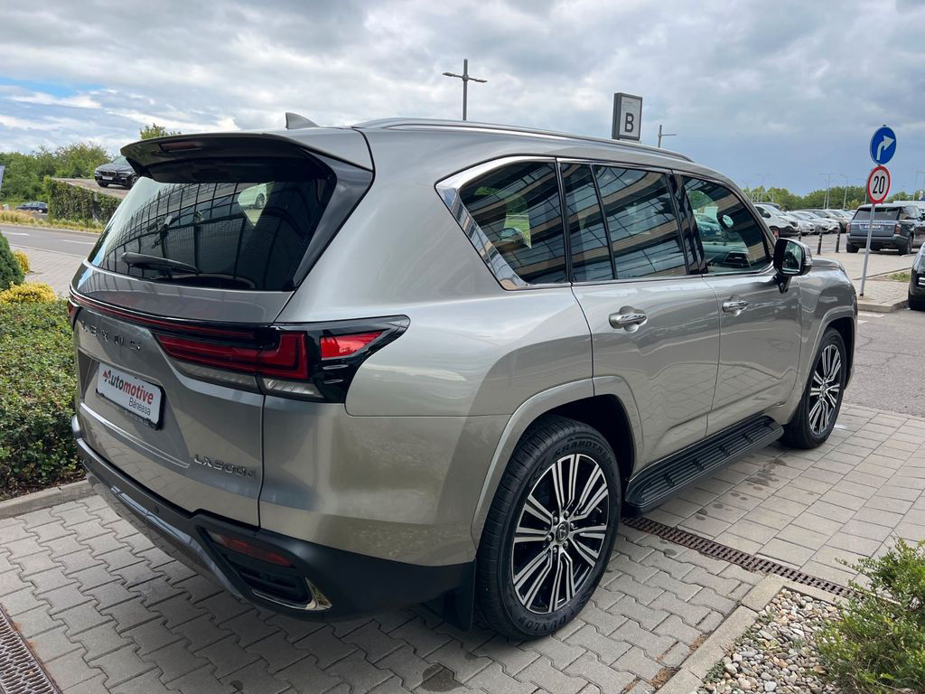 Lexus LX 500d Luxury