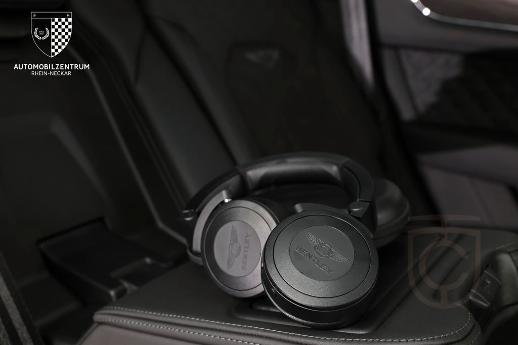 Bentley Bentayga S Touring/Naim/RearSeat/Carbon/Standhz