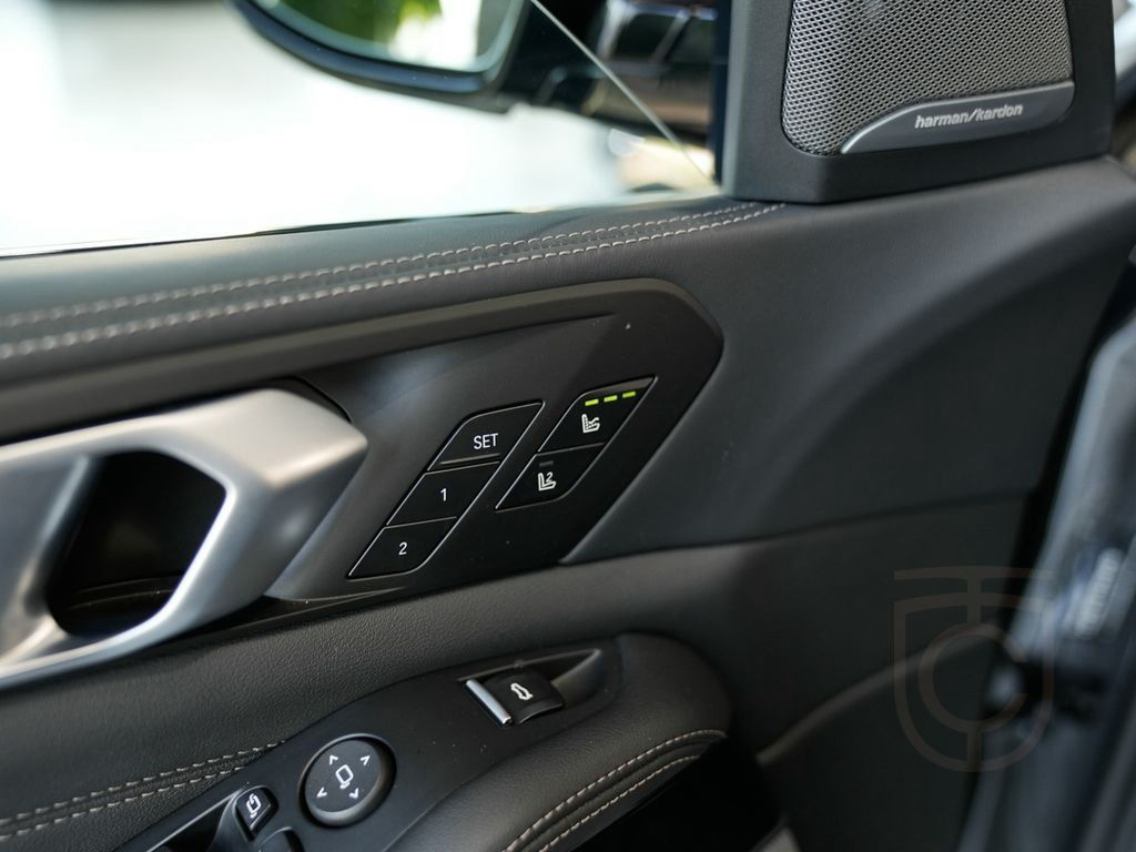 BMW X5 M60 i M PRO Sitzbelüftung Luftfed. Massage