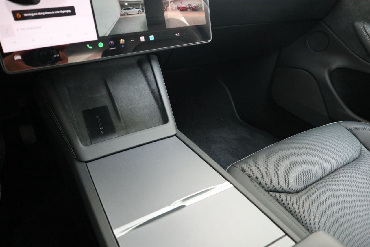 Tesla Model 3 Long Range AWD,2024