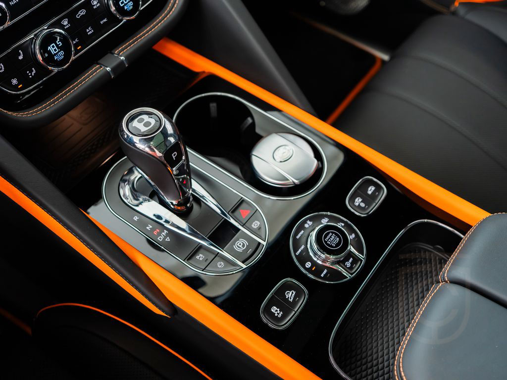 Bentley Bentayga S Black Edition V8 | Bentley Nürnberg