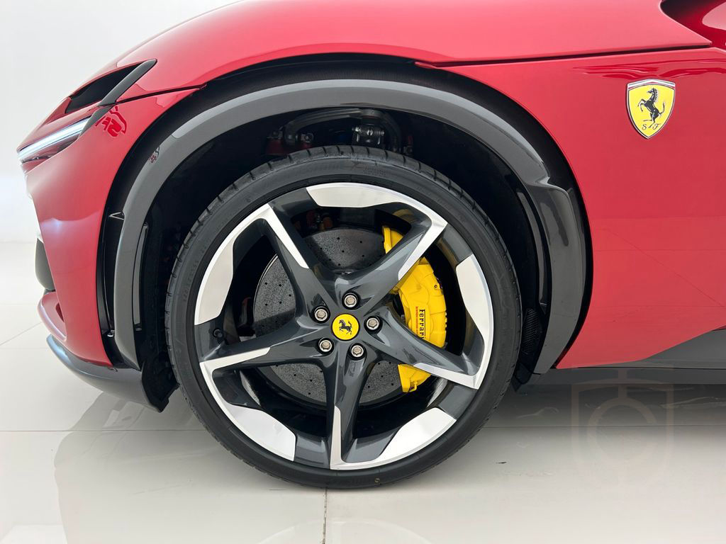 Ferrari Purosangue ROSSO FUOCO/CARBON/LIFT/PANORAMA