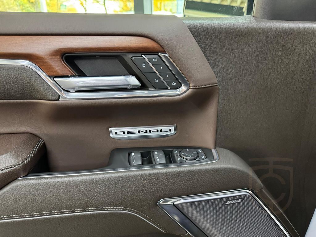 GMC Sierra 1500 HUD/BOSE/S-DACH/360°