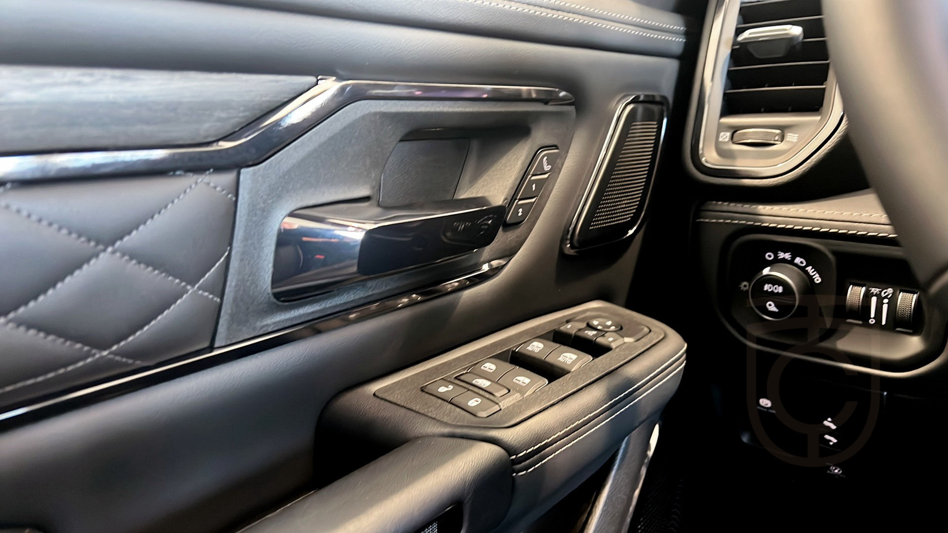 RAM 1500 RHO