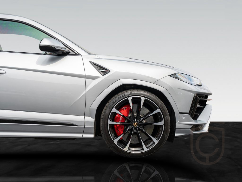 Lamborghini Urus S | Carbon Interior | Night Vision