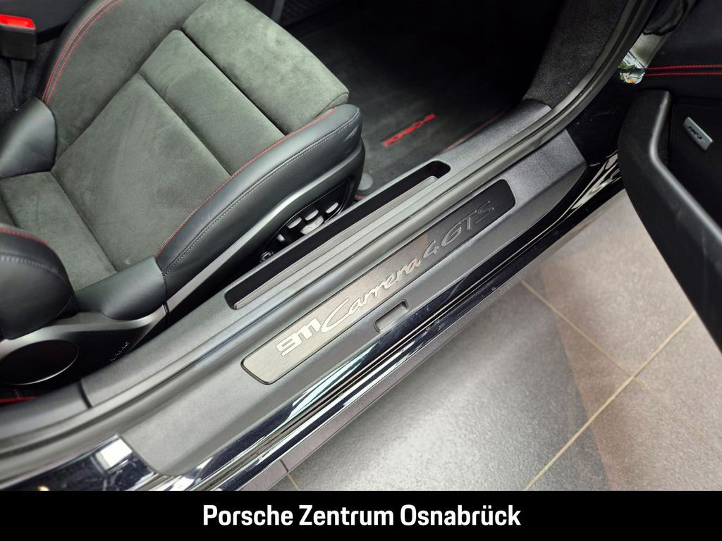 Porsche 992 -2 (911) Carrera 4 GTS Schiebedach Lift HD-M
