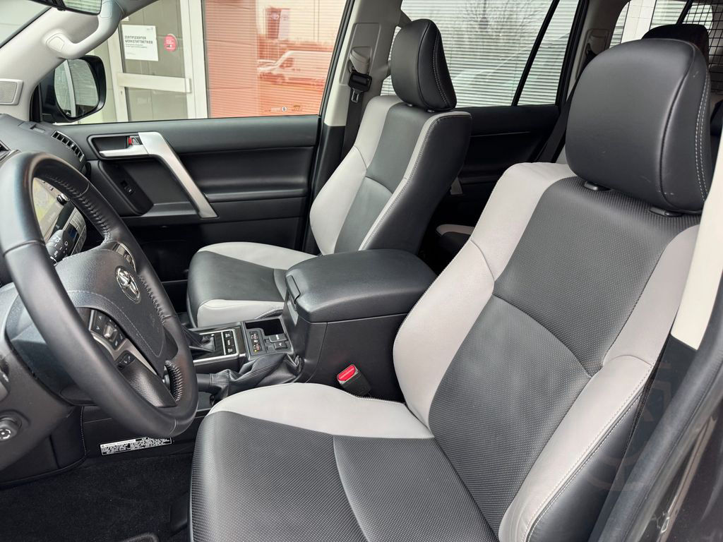 Toyota Land Cruiser TEC Edition AHK , Standheizung