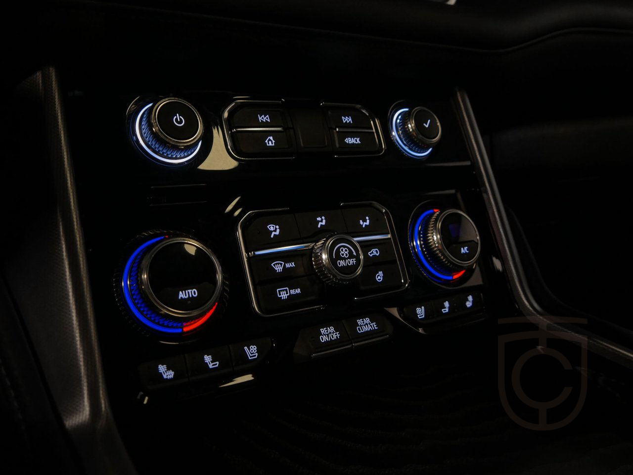 GMC Yukon DENALI RESERVE 6.2 V8 E85 2