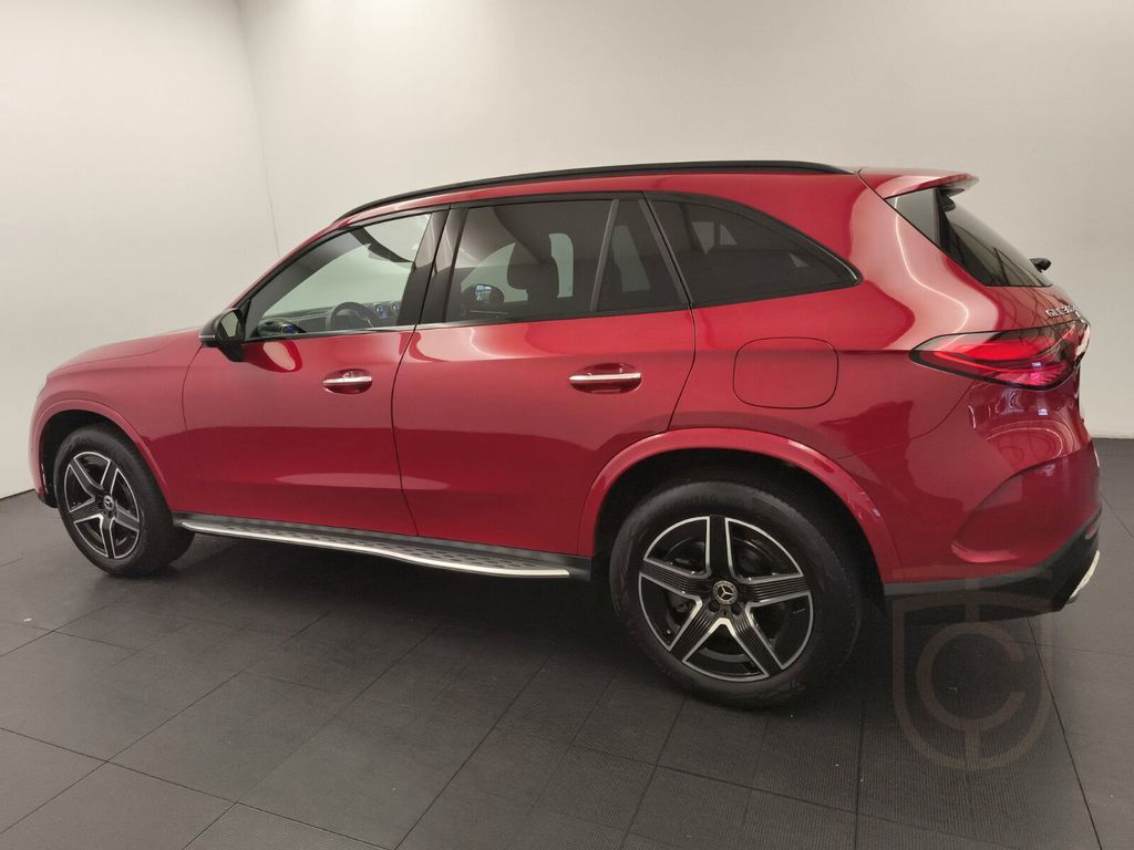 Mercedes-Benz GLC 300 de 4M AMG+Night+DogoLight+Pano+HUD+360°+