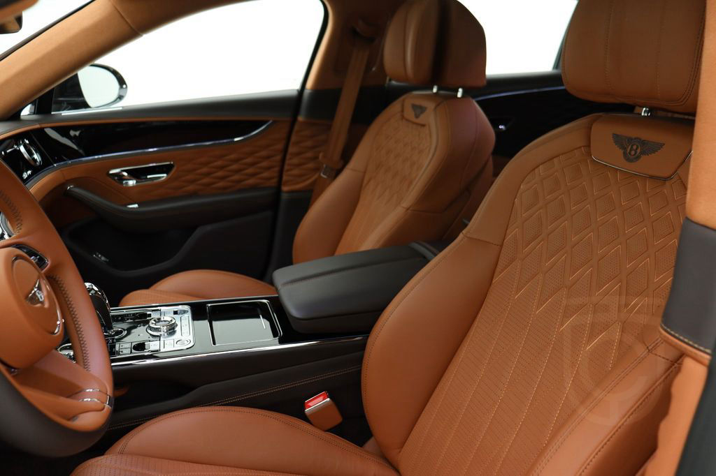 Bentley Flying Spur Azure Hybrid