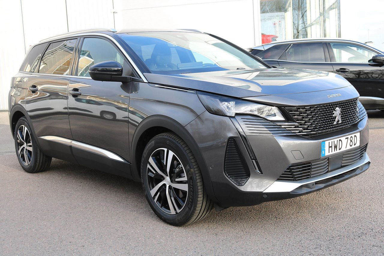 Peugeot 5008 GT 1.2 PT