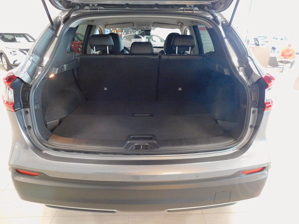 Nissan Qashqai 1.3 DIG-T TEKNA AUTOMAT 158hk
