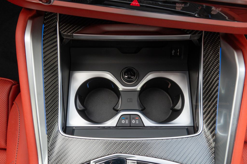 BMW XM 50e DR.ASS.PRO.SOFTC.MASSAGE.H/K.360°.AHK.