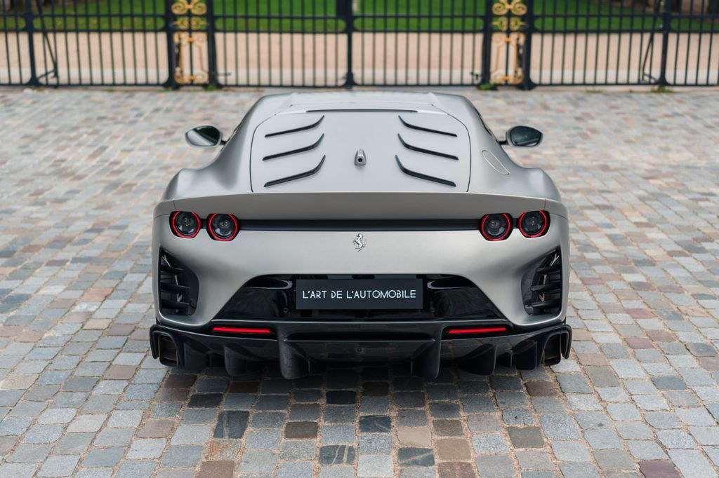 Ferrari 812 Competizione - Atelier, huge spec, 890 kms