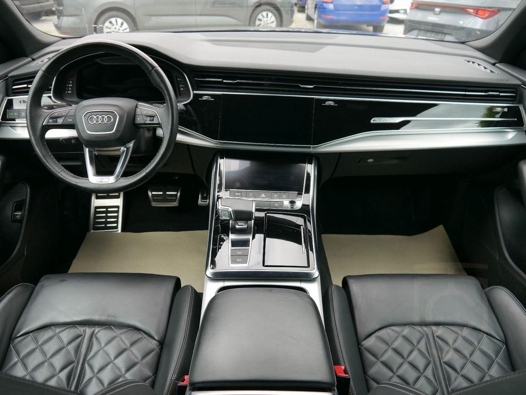 Audi Q8 50 TDI QUATTRO TIPTRONIC S-LINE * 22 ZOLL * L