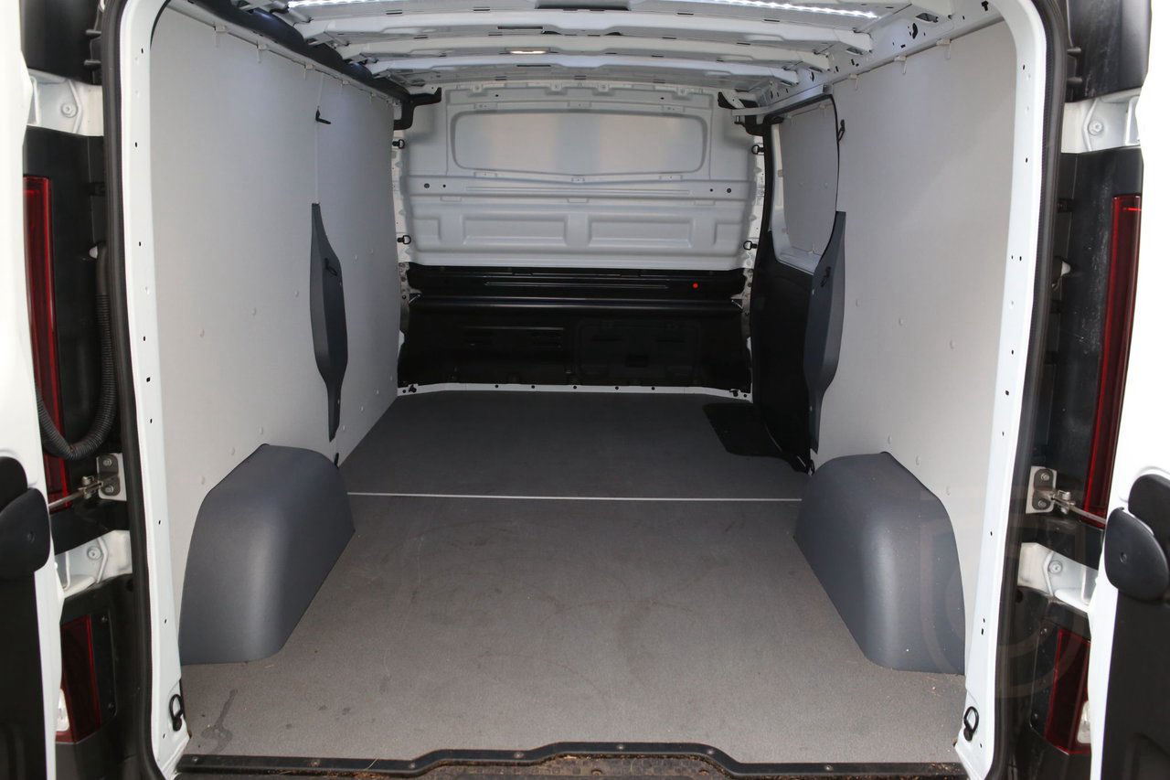 Nissan Primastar 3.0t 2.0 dCi  DCT 110kW 2024