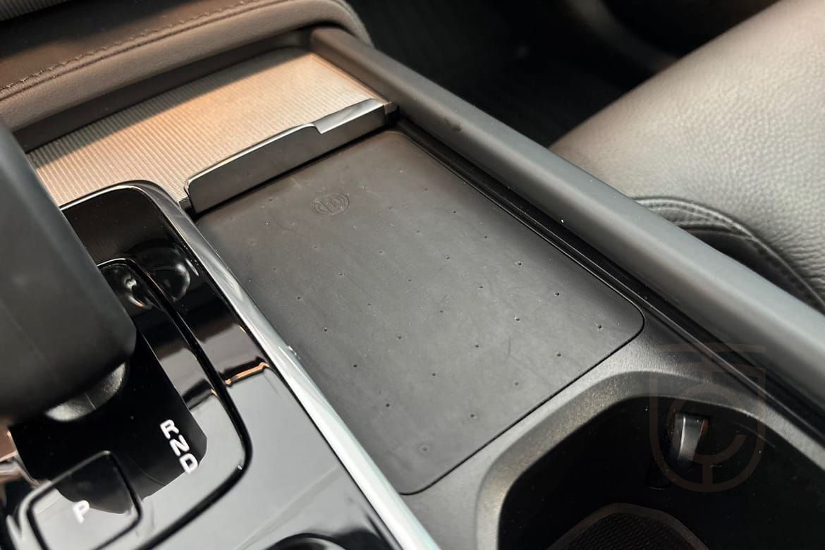 Volvo XC90 Recharge T8 Ultimate Dark