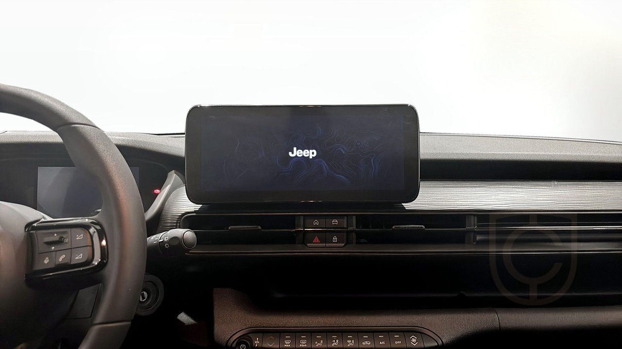 Jeep Avenger e-Hybrid e-DCS
