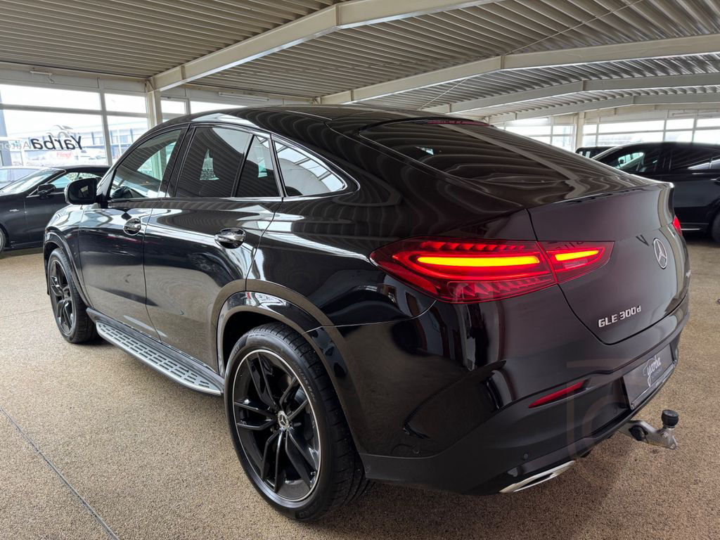 Mercedes-Benz GLE 300d 4Matic/Coupe/AMG Premium/HuD/Pano/360°