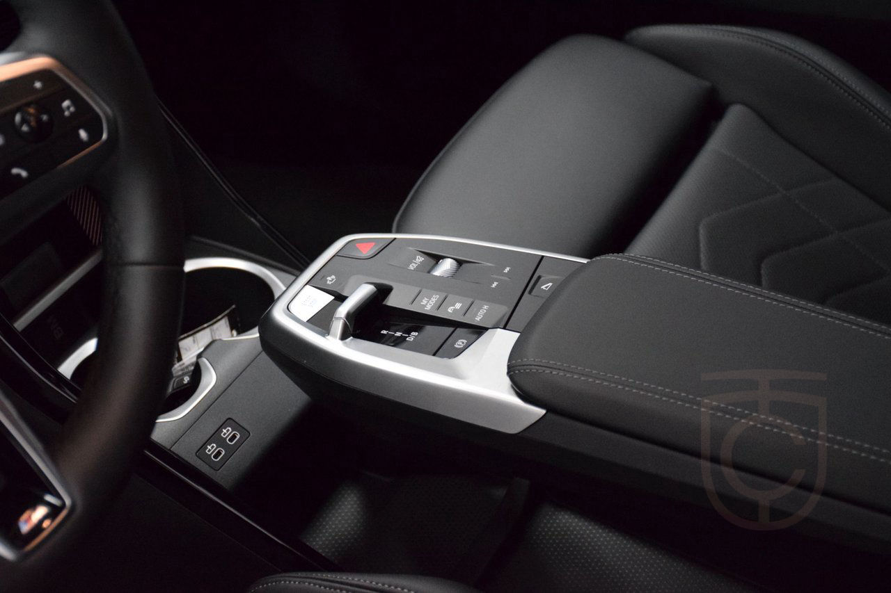 BMW iX2 eDrive20 M Sport