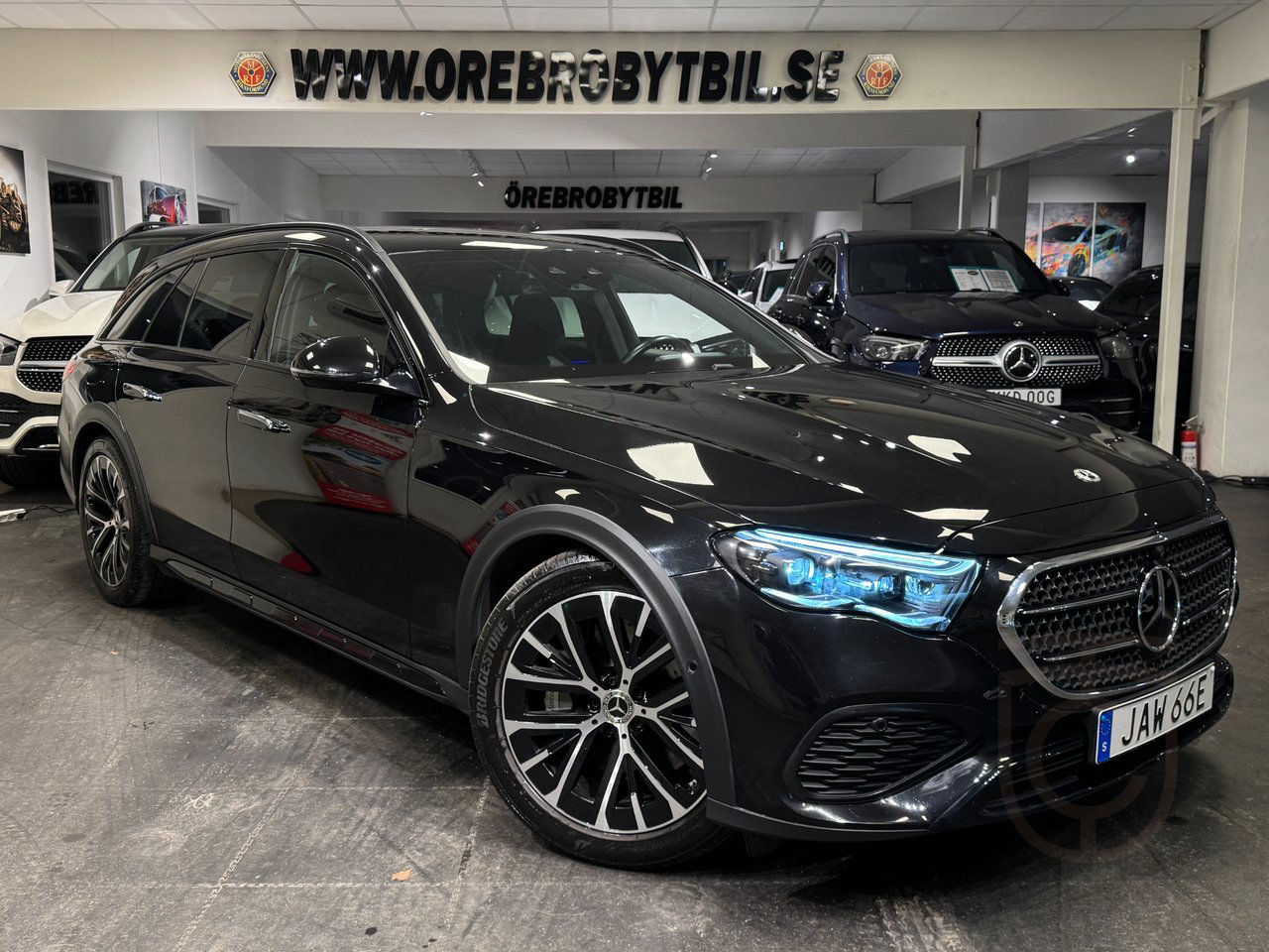 Mercedes-Benz E 300 de 4MATIC All-Terrain Driver assist