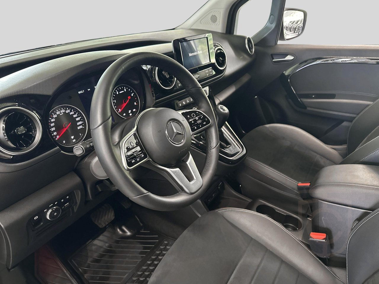 Mercedes-Benz T 180d DCT Premium+Teknik
