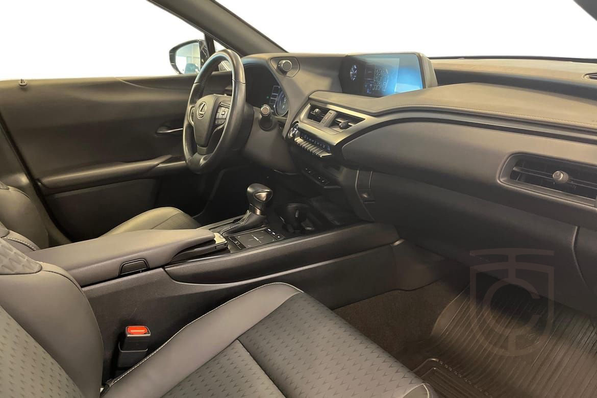 Lexus UX 250h E-Four UX250h AWD Sport Edition