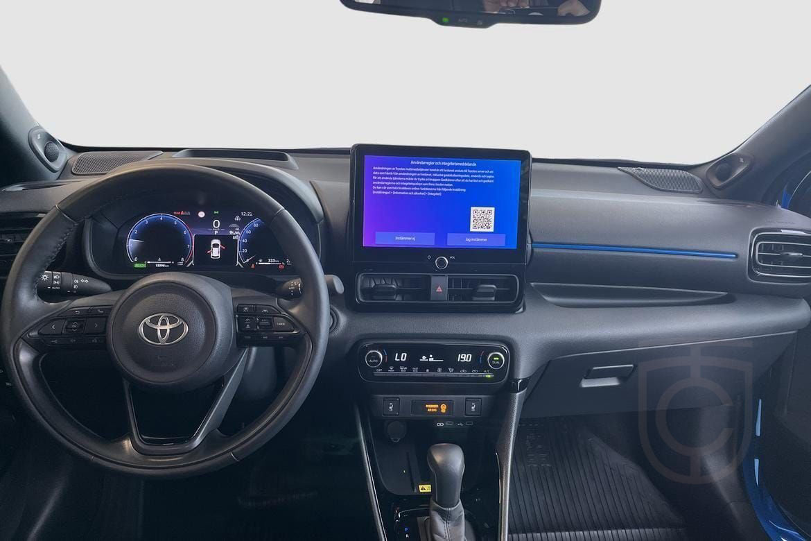 Toyota Yaris Hybrid 130 1,5 5D PREMIERE EDITION BI-TONE