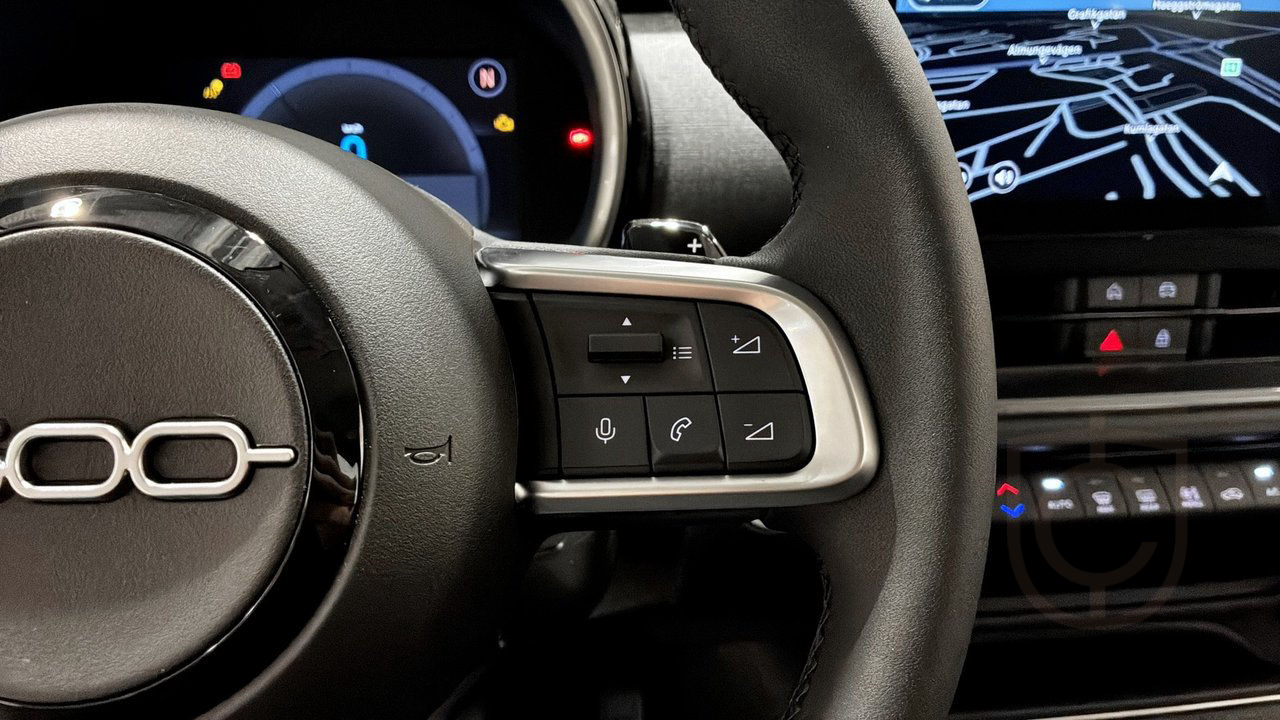 Fiat 600 HEV LOUNGE 1.2