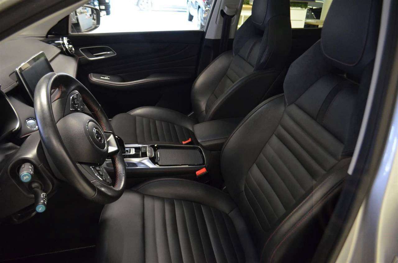 MG EHS Luxury