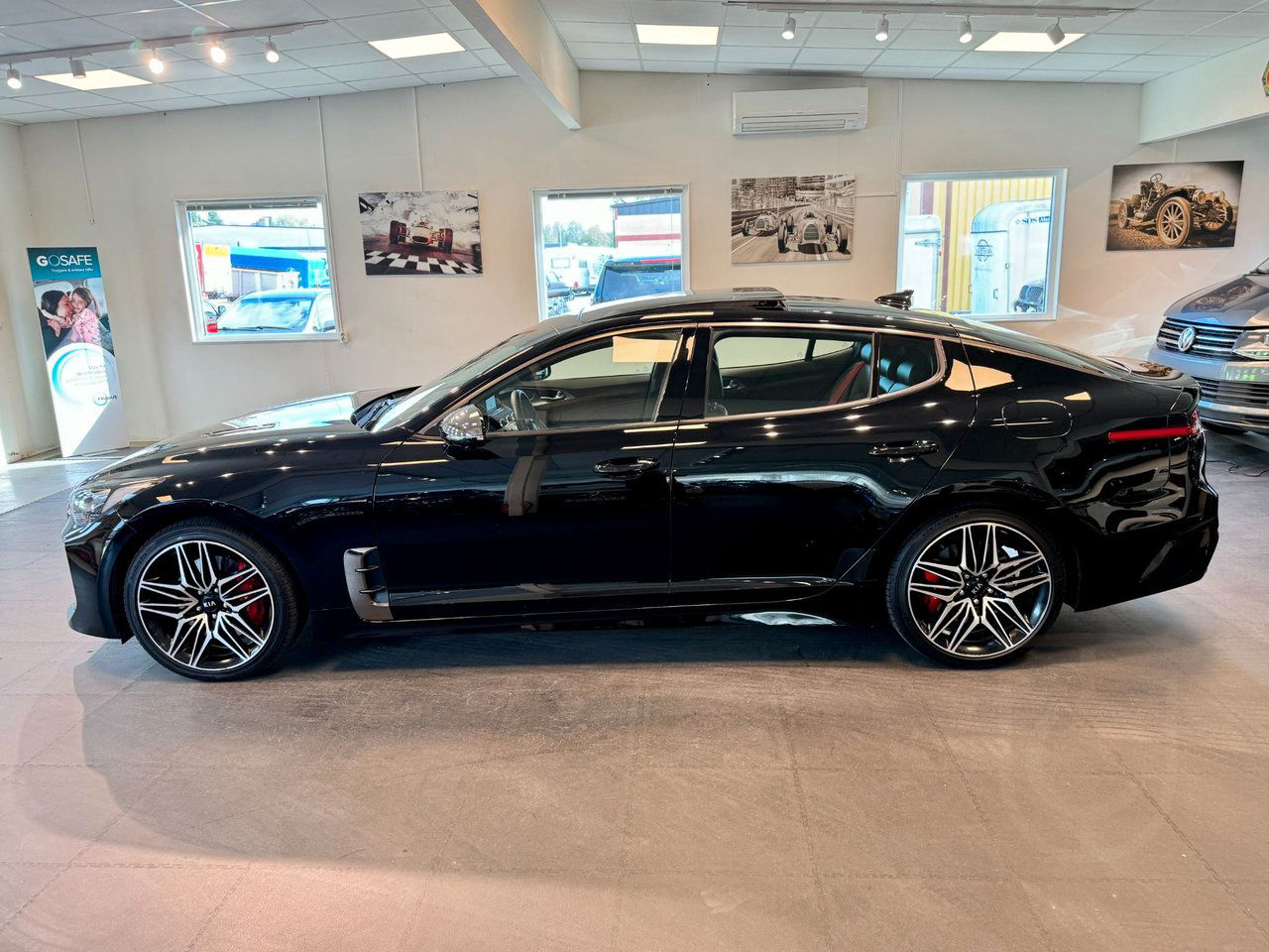 Kia Stinger GT 3.3 V6 T-GDI AWD