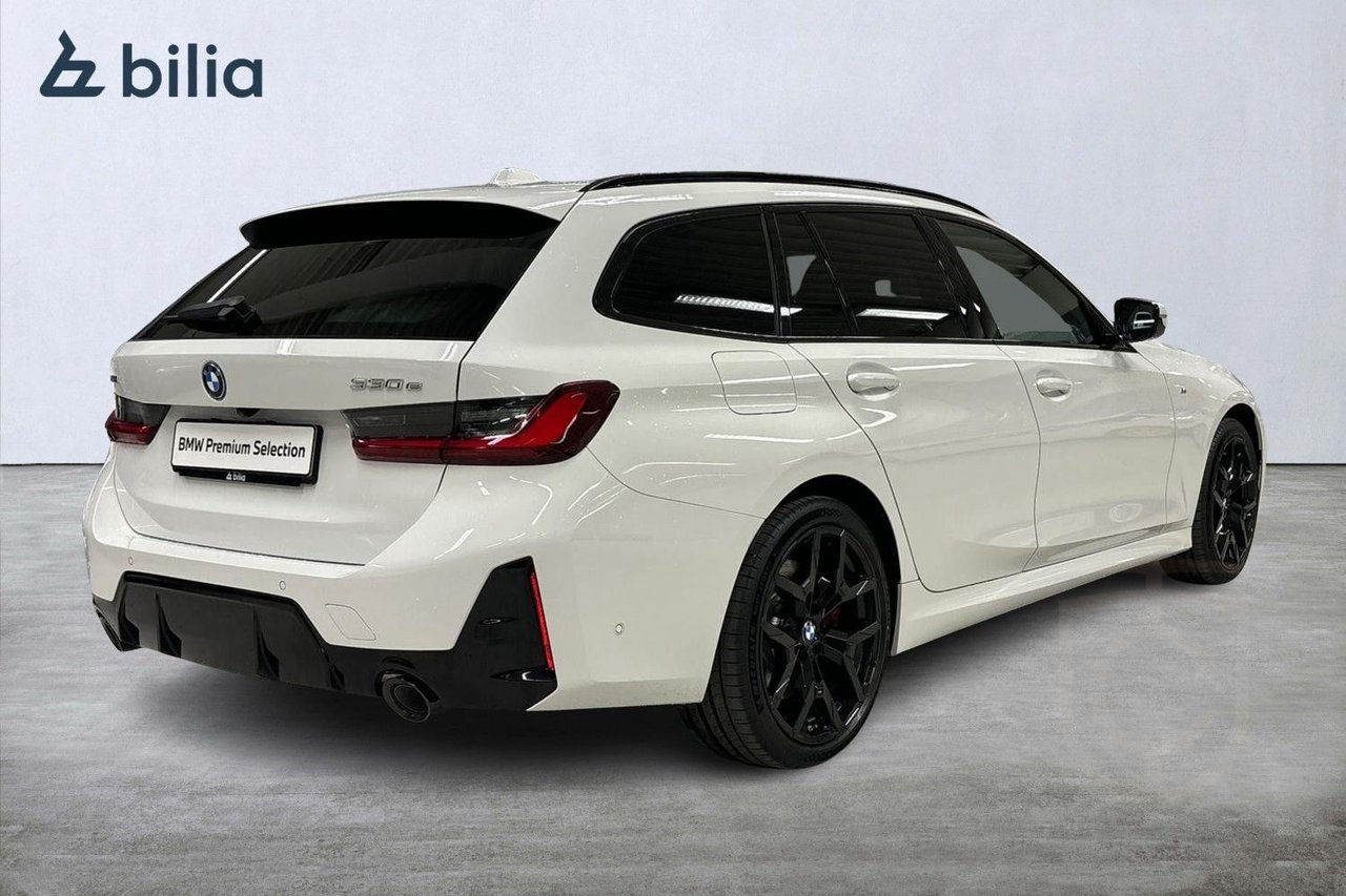 BMW 330e xDrive Touring M-Sport Pro